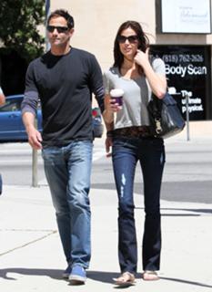 Brooke Burns feet photo thumbnail