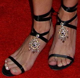 Brooke Burns feet photo thumbnail