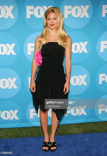 Brooke D'Orsay feet photo thumbnail