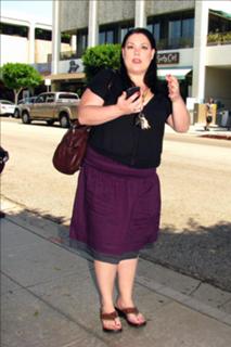 Brooke Elliott feet photo 3