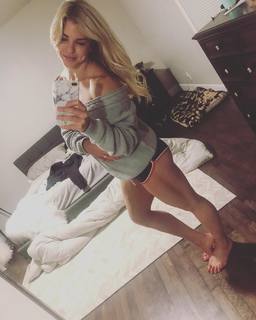 Brooke Ence feet photo 9