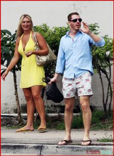 Brooke Hogan feet photo thumbnail
