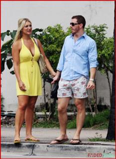 Brooke Hogan feet photo thumbnail