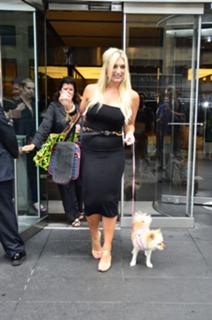 Brooke Hogan feet photo thumbnail