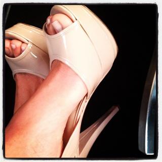 Brooke Hogan feet photo thumbnail