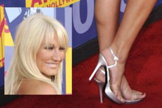 Brooke Hogan feet photo thumbnail