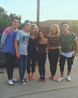 Brooke Hyland feet photo 3