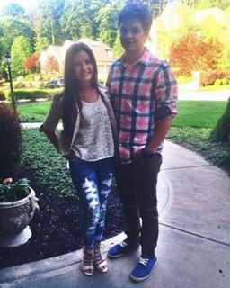 Brooke Hyland feet photo 12