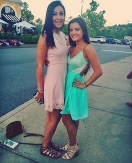 Brooke Hyland feet photo 10