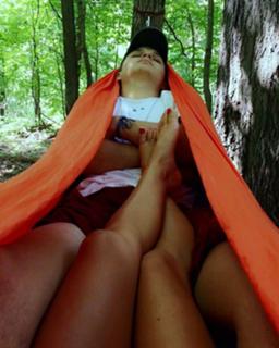 Brooke Hyland feet photo 9