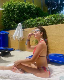 Brooke Hyland feet photo 4