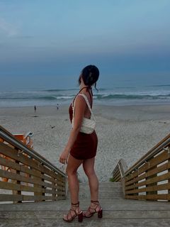 Brooke Hyland feet photo 9