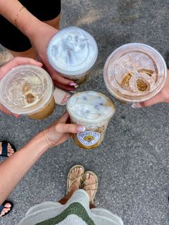 Brooke Hyland feet photo 5