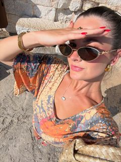 Brooke Hyland feet photo 4