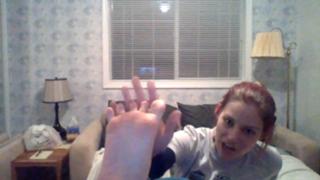 Brooke Leigh Lawson feet photo thumbnail
