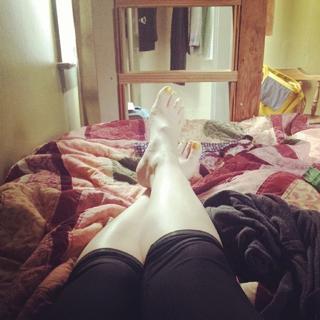 Brooke Leigh Lawson feet photo thumbnail