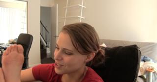 Brooke Leigh Lawson feet photo thumbnail