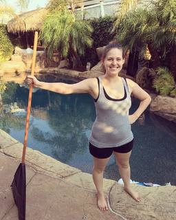Brooke Leigh Lawson feet photo thumbnail