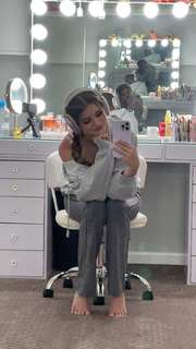 Brooke Monk feet photo thumbnail