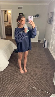 Brooke Monk feet photo thumbnail