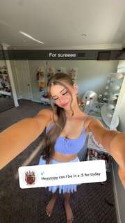 Brooke Monk feet photo thumbnail