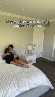 Brooke Monk feet photo thumbnail