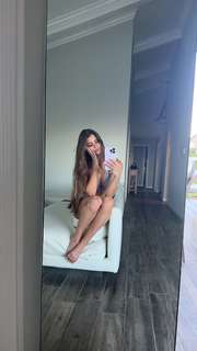 Brooke Monk feet photo thumbnail