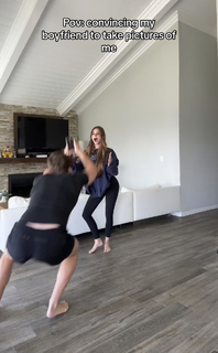 Brooke Monk feet photo thumbnail