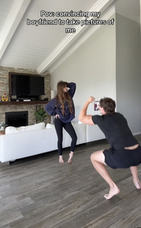 Brooke Monk feet photo thumbnail