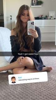 Brooke Monk feet photo thumbnail