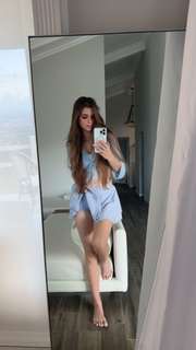 Brooke Monk feet photo thumbnail
