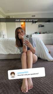 Brooke Monk feet photo thumbnail