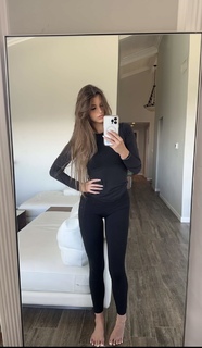 Brooke Monk feet photo thumbnail