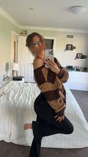 Brooke Monk feet photo thumbnail