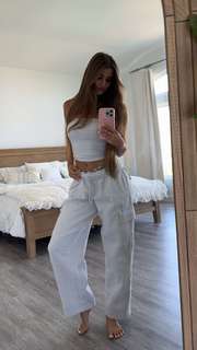 Brooke Monk feet photo thumbnail