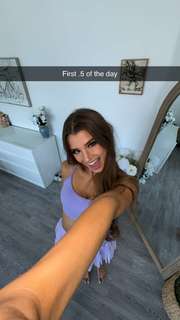 Brooke Monk feet photo thumbnail