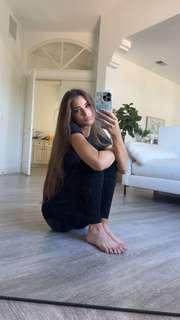 Brooke Monk feet photo thumbnail