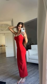 Brooke Monk feet photo thumbnail