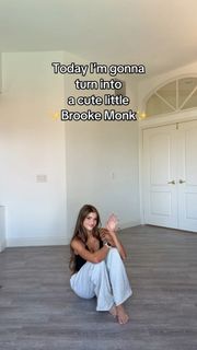 Brooke Monk feet photo 10