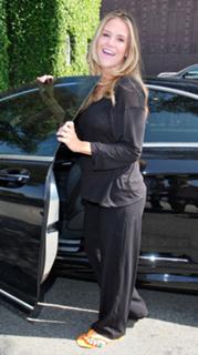 Brooke Mueller feet photo 3