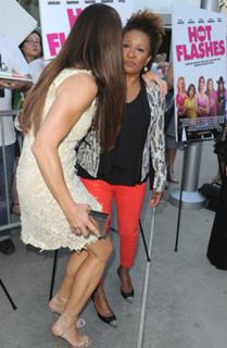 Brooke Shields feet photo thumbnail