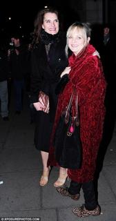 Brooke Shields feet photo thumbnail