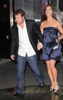 Brooke Shields feet photo thumbnail