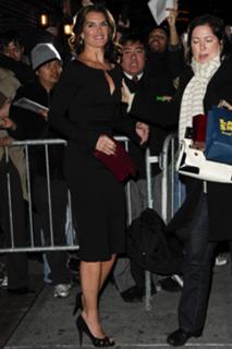 Brooke Shields feet photo thumbnail