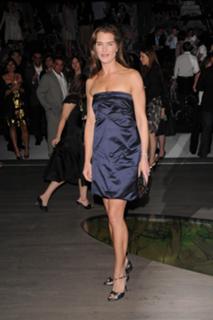 Brooke Shields feet photo thumbnail