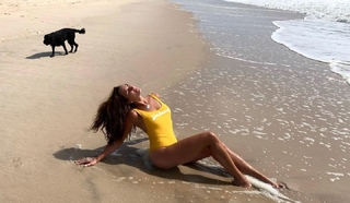 Brooke Shields feet photo thumbnail