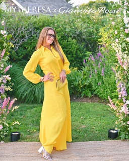 Brooke Shields feet photo thumbnail