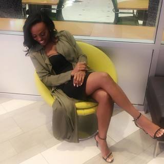 Brooke Thomas feet photo 3