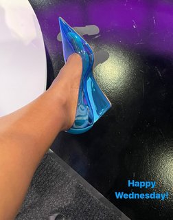 Brooke Thomas feet photo 15