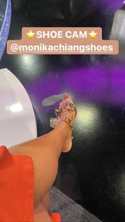 Brooke Thomas feet photo 14
